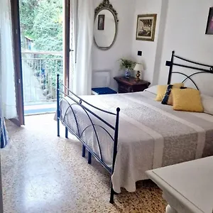 Vincenzina , Monterosso al Mare Italy